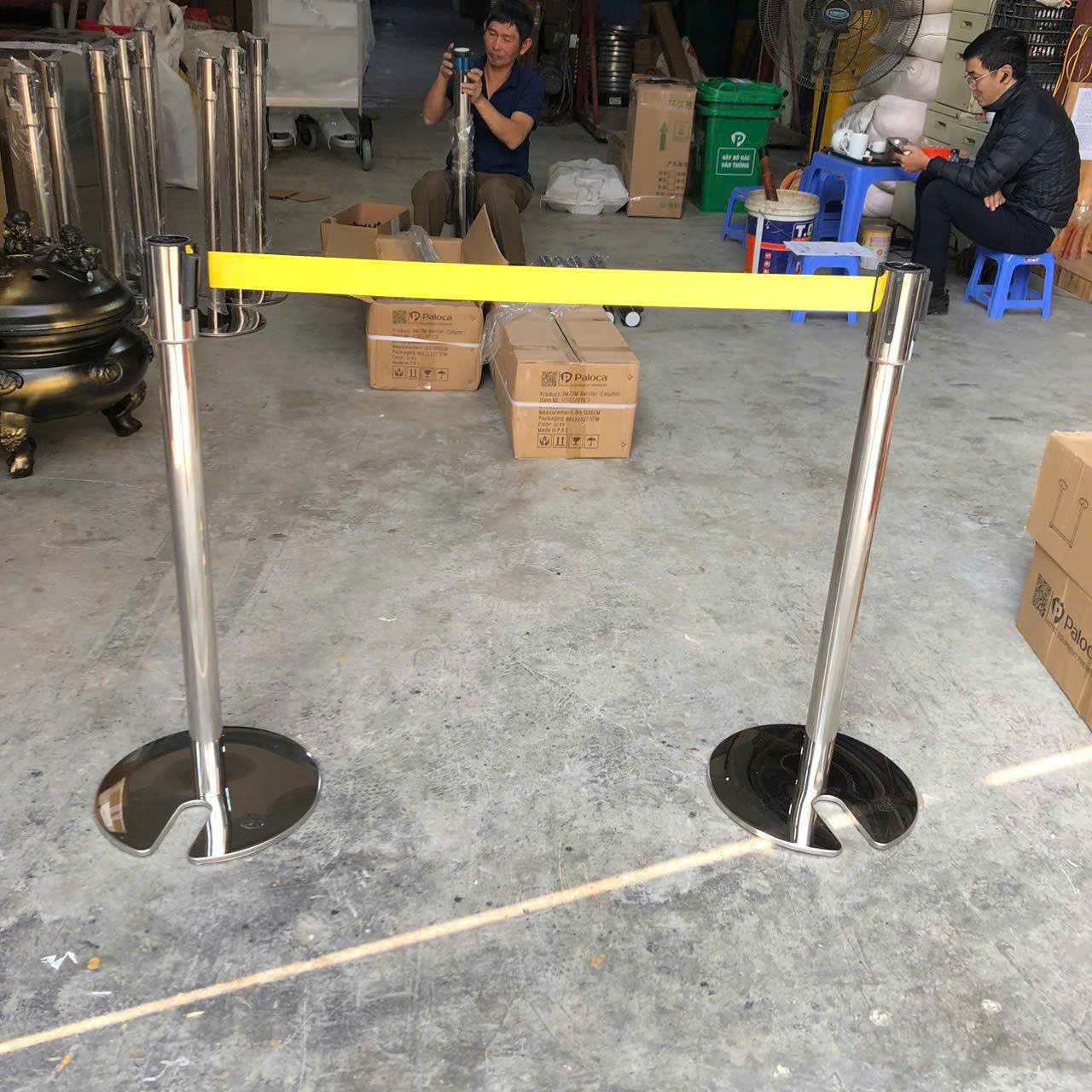 cung cấp cột chắn inox Hà Nam